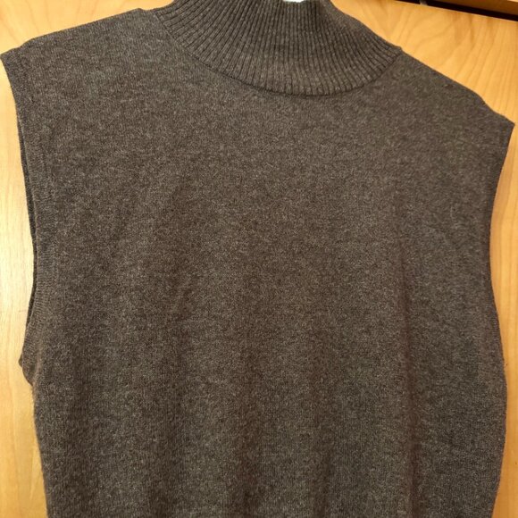 Reformation Cashmere Turtleneck Sweater/Tank (size S) - Picture 3 of 9